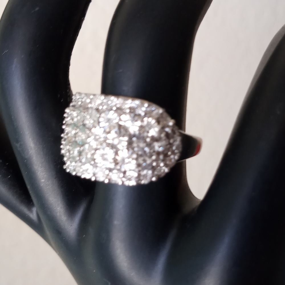 DIAMOND GENUINE REAL DIAMOND'S RING NWT - Picture 3 of 6